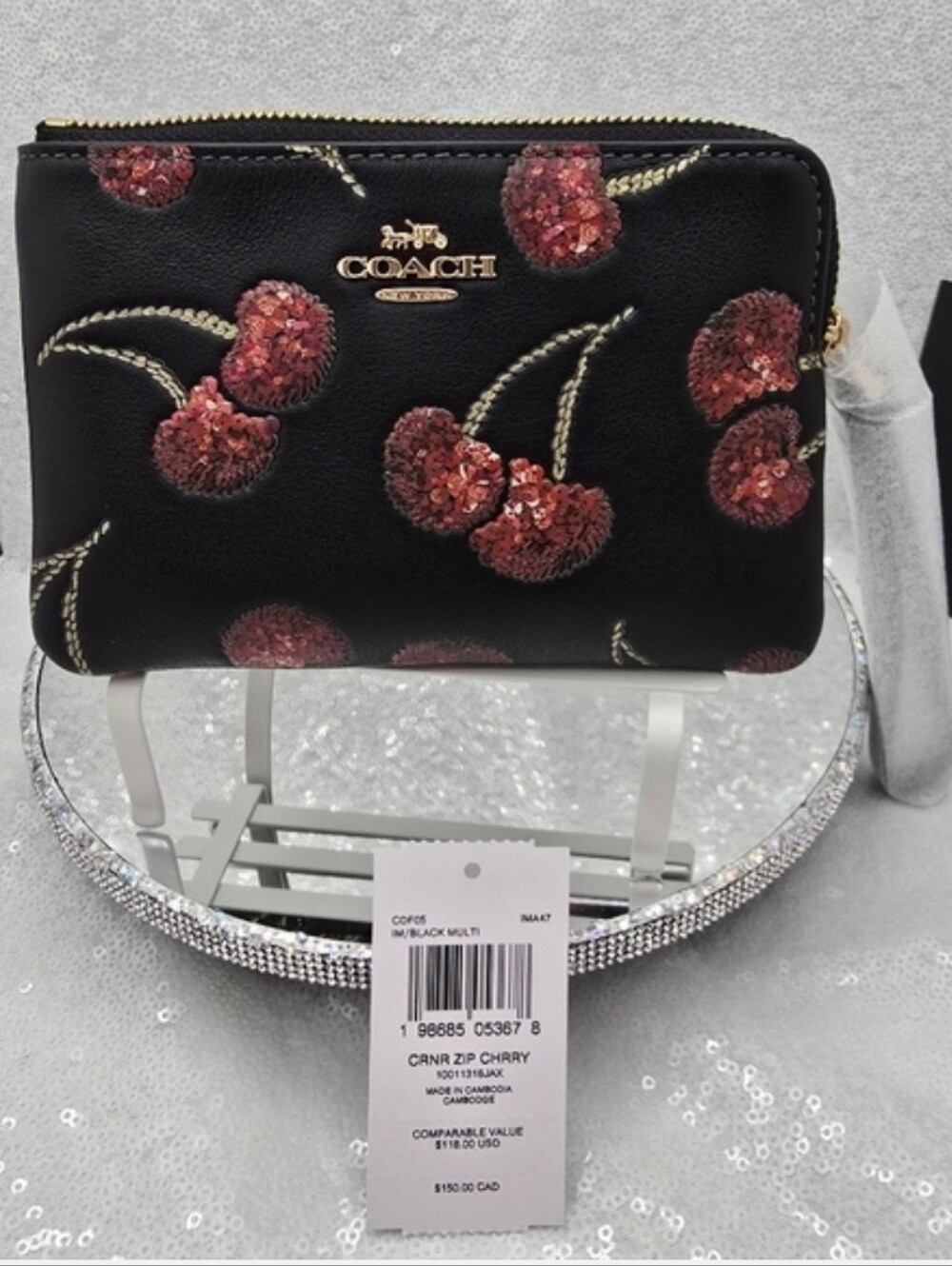 Coach Sequined Cherry Print Corner Zip Wristlet Black Red Smooth Leathe - Picture 8 of 11